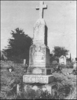 (The Duke's gravestone in Sedro-Woolley)