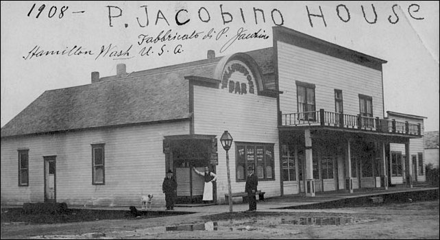(Jacobin house and saloon)