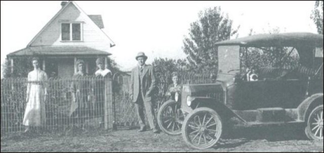 (Newberg family 1917)